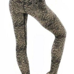 K-Deer Full Length Yoga Pants Tabata Medium